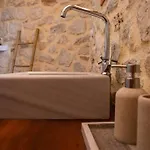 Сasa de vacaciones Amygdalia Traditional House *