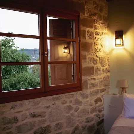 Casa vacanze Amygdalia Traditional House