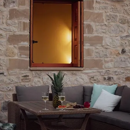 Amygdalia Traditional House Holiday home Chania (Crete)